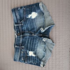 Cute jean shorts